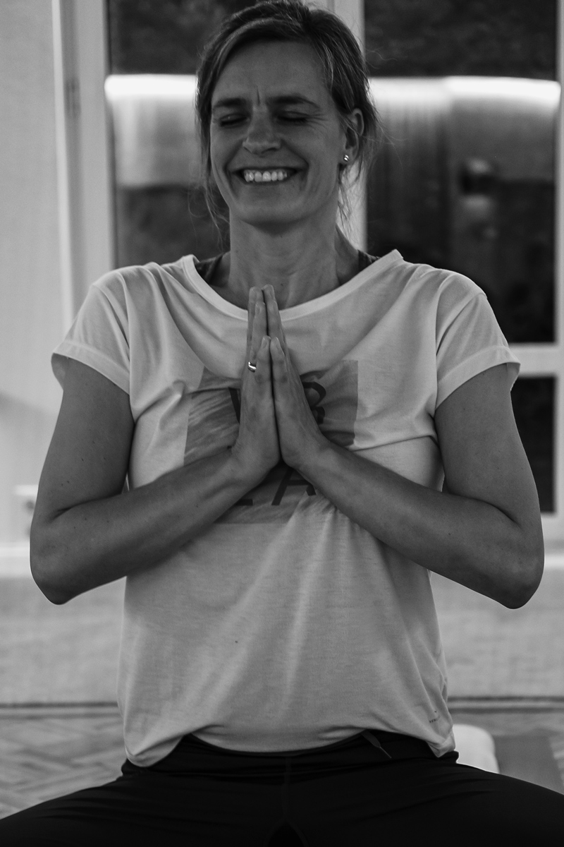 Jacqueline Kobbelt_Yoga